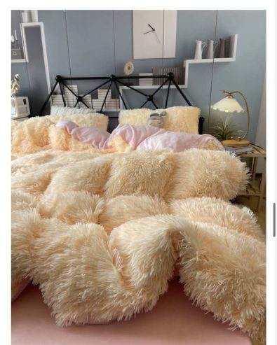 LUXURY Fur/Hairy Bedding Set