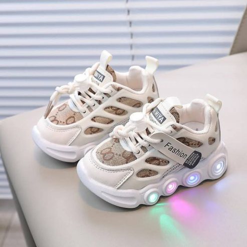 Small Size Baby Shoe